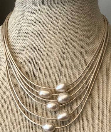 Necklace - Strand Leather with Freshwater Pearl