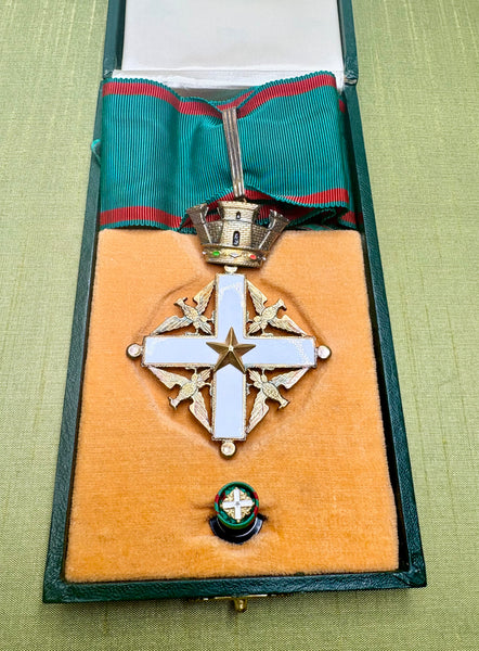 Estate Collection - Vintage Order of Merit of the Italian Republic