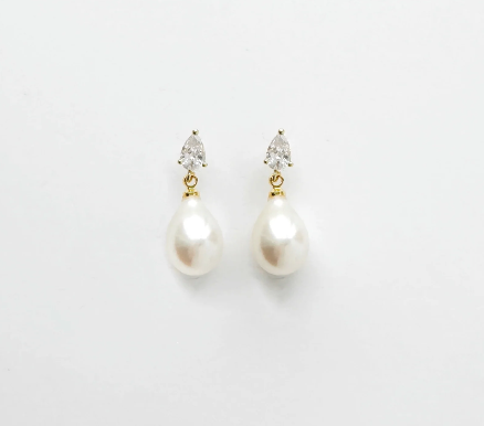 Earrings - Dainty Diamond Pearls