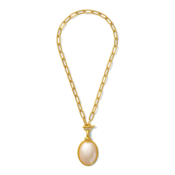 Necklace - Gloria V. Pendant in White pearl