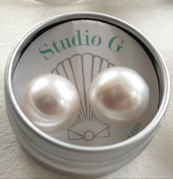 Earrings - 11-12mm Freshwater Pearl Stud: White