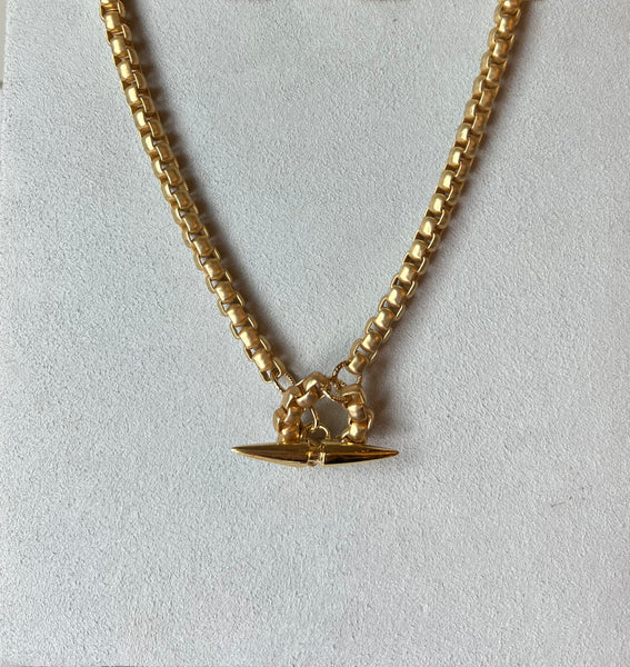 Necklace -Gold  Dart Necklace on Heavy Box Chain