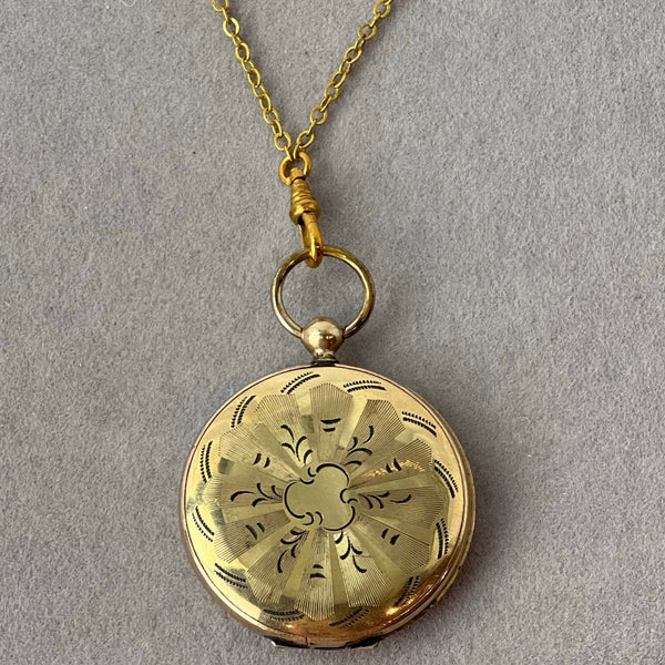Estate Collection Necklace - Gold Chain w/Large Gold Locket