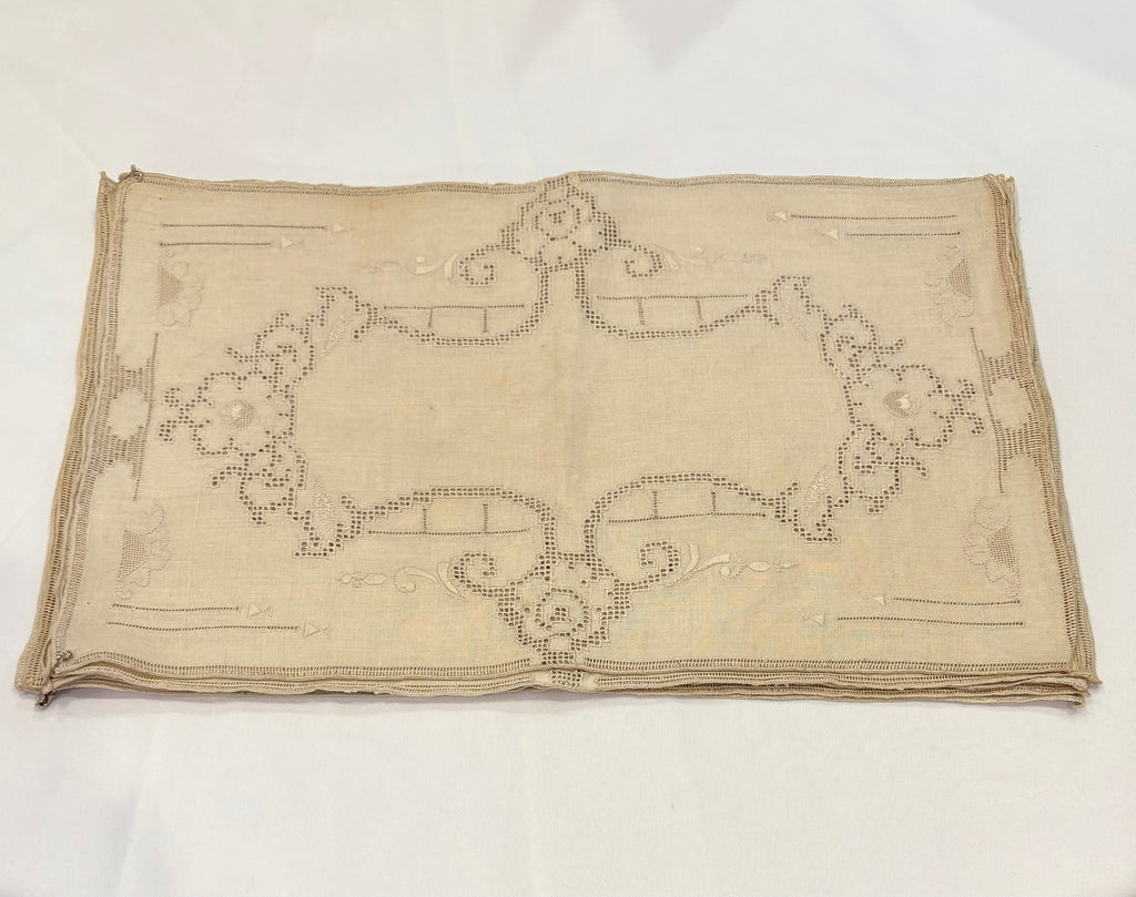 Estate Collection - Vintage Embroidered Set of Linen Placemats
