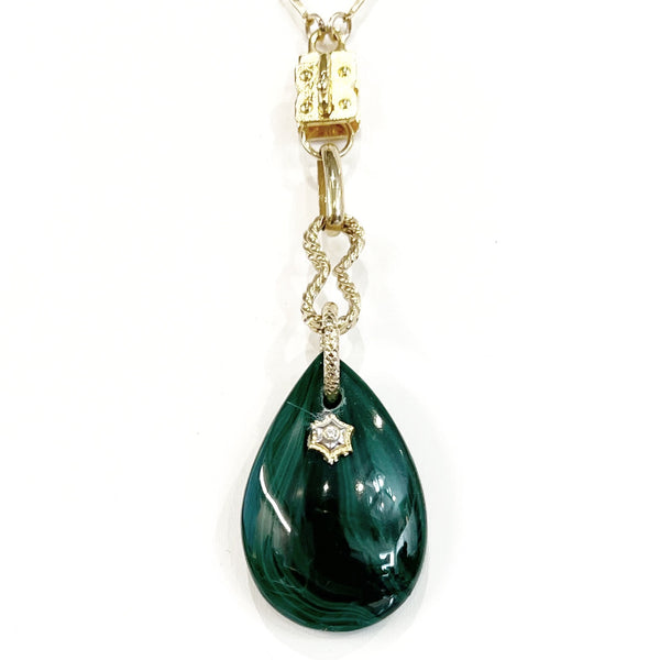 Vignette - Malachite & Chain