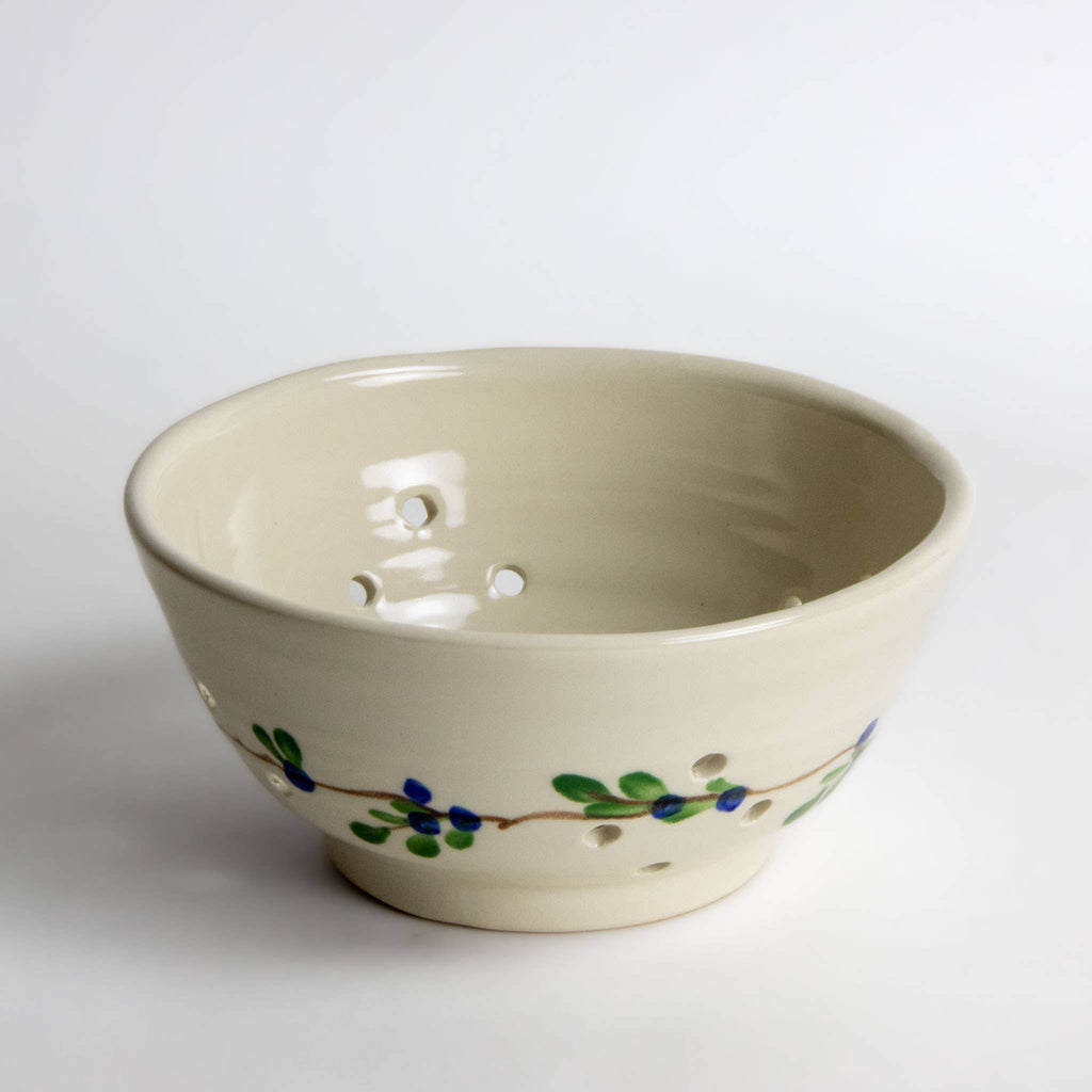 Berry Colander with Saucer