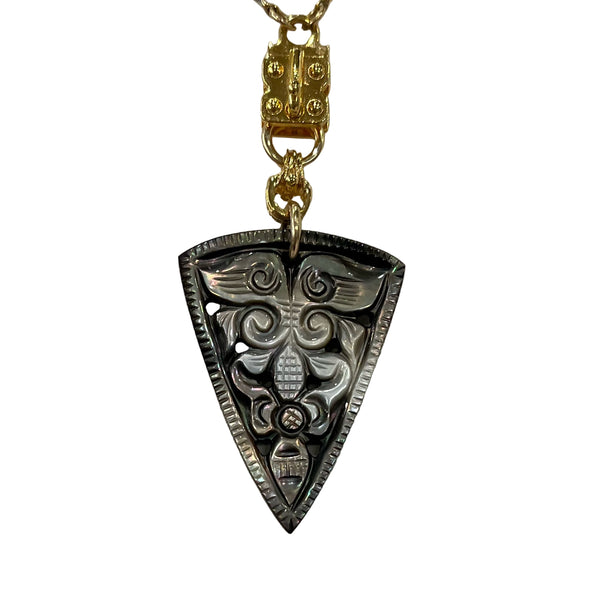 Vignette - Gray Carved Mother of Pearl