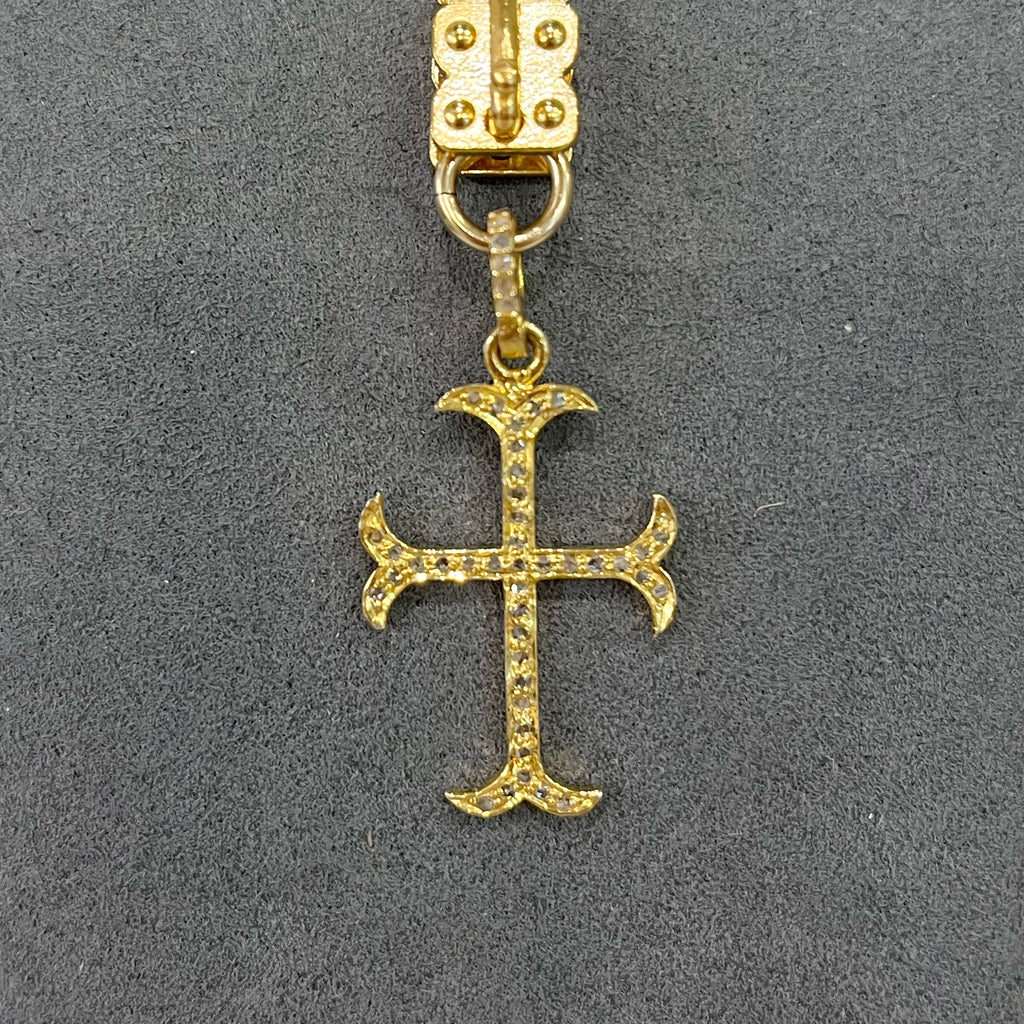 Vignette - Diamond Cross Set In Gold