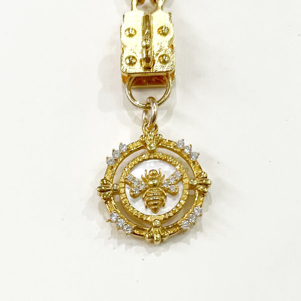 Vignette - Diamond Bee & Mother of Pearl