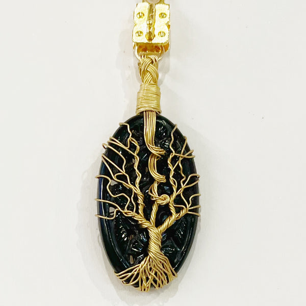 Vignette - Gold Tree of Life on Black Onyx