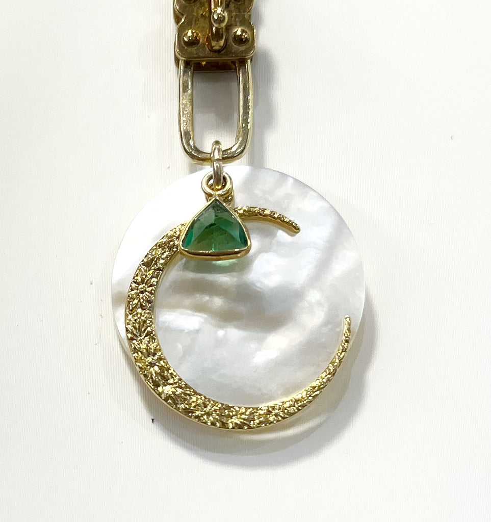 Vignette - Mother of Pearl Crescent Cluster