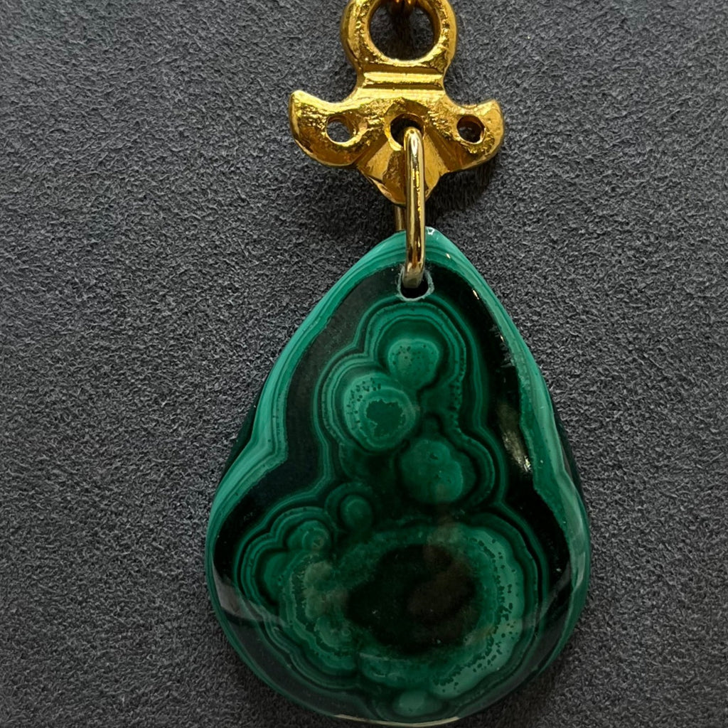 Vignette -  Malachite Stone w/Ivy-Roman Replica