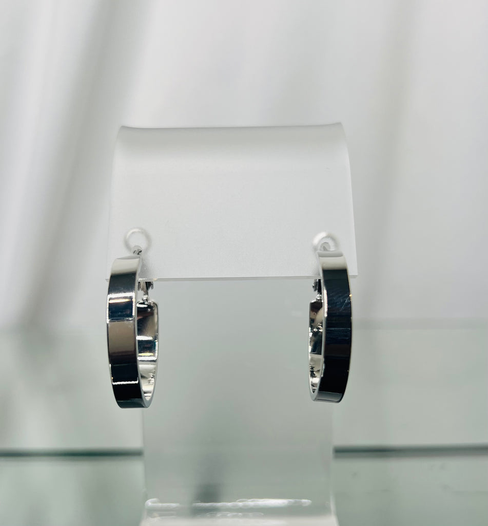 Earrings - Flat Hoops in Gold or Silver 2 Sizes