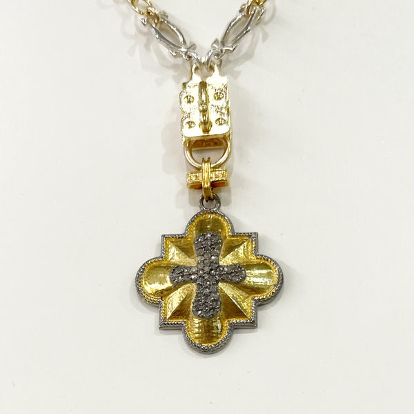 Vignette - Joan Two-Tone