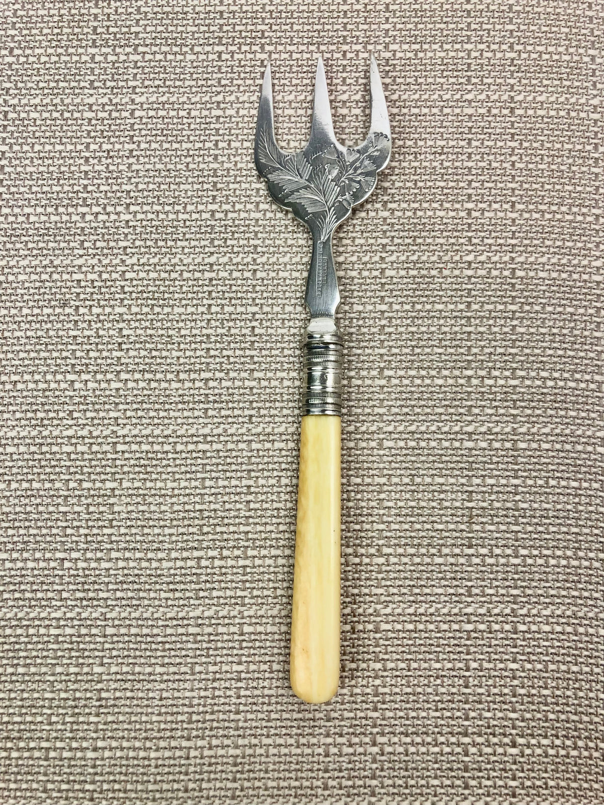 Breadfork Estate Collection - Antique Edwardian Silver Plate Bread Fork – Chapel ...