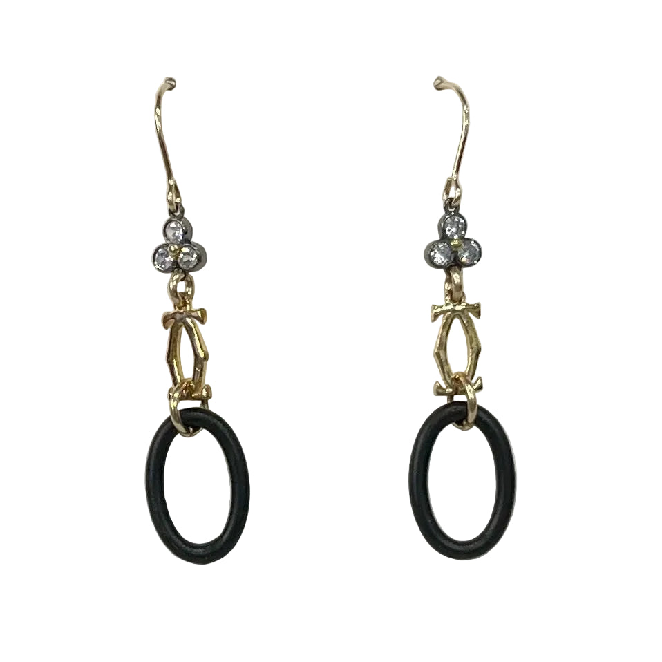 Sennod Earrings - White Topaz Clover & Black Ruthenium Ovals