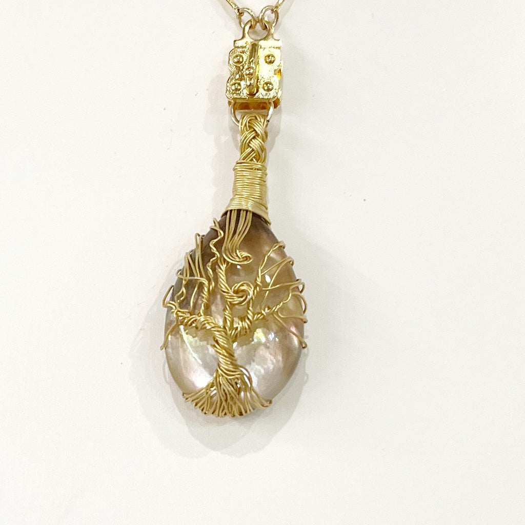 Vignette - Gold Tree of Life on Mother of Pearl