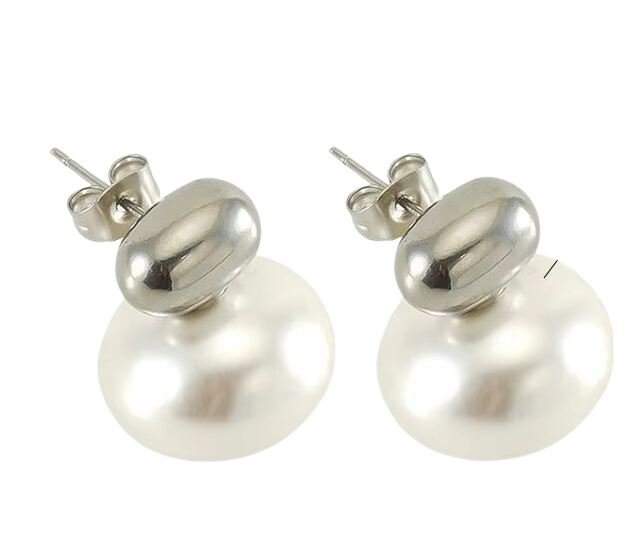 Earrings - Pearl Stud Gold or Silver