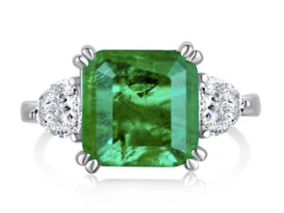 Ring - Green Queens Ring