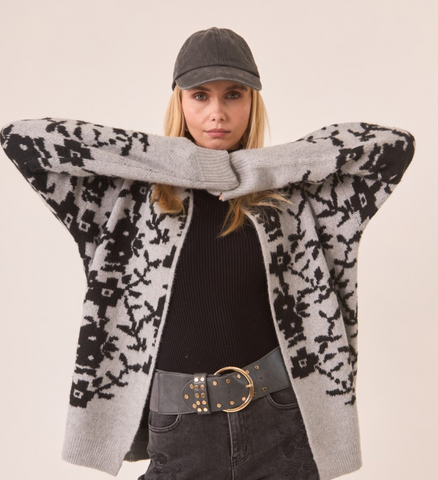 Cardigan - Floral Jacquard Cardigan