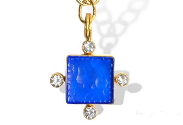 Dina Mackney - Equestrian Intaglio Enhancer