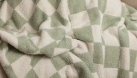 Throw - Luxxe Checkered Feather Yarn Throw - Two Colorways