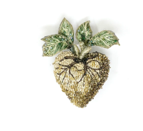 Trovelore - Vine Heart Brooch Pin