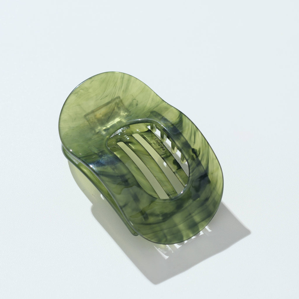 Hair Accessories - Medium Oval Flat Lay Claw Clip
