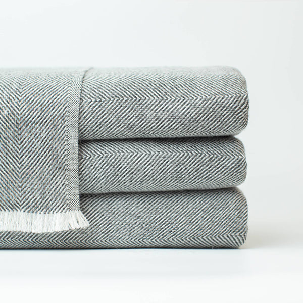 Throw - Luxury Herringbone Pattern Cashmere Throw