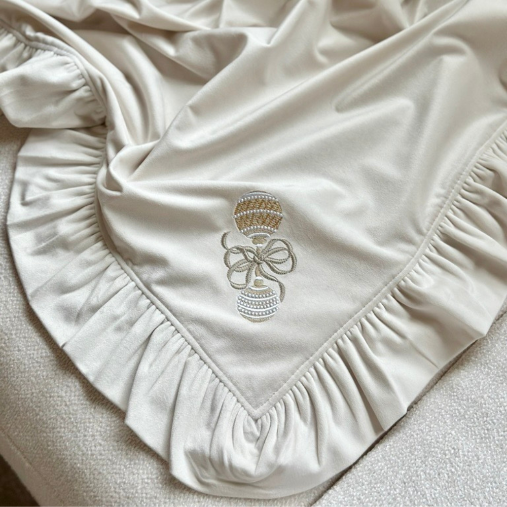 Blanket - Baby Rattle Velvet Throw
