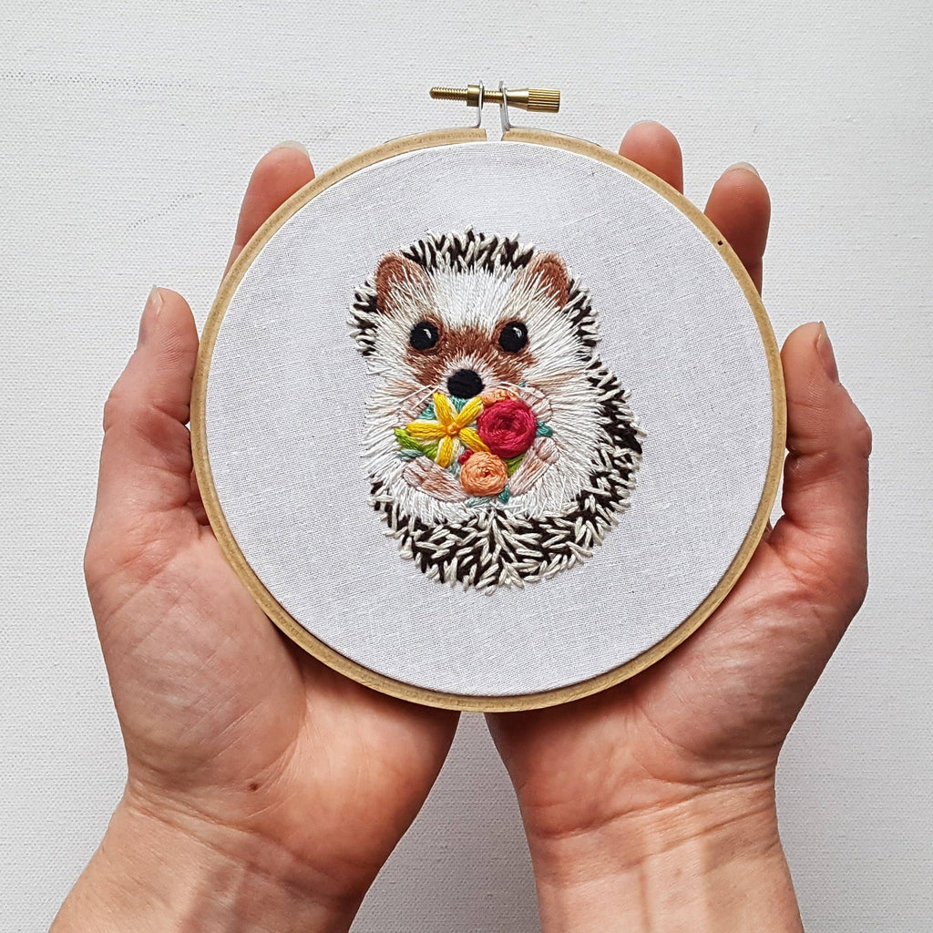 Embroidery Kit - Hedgehog Floss Card