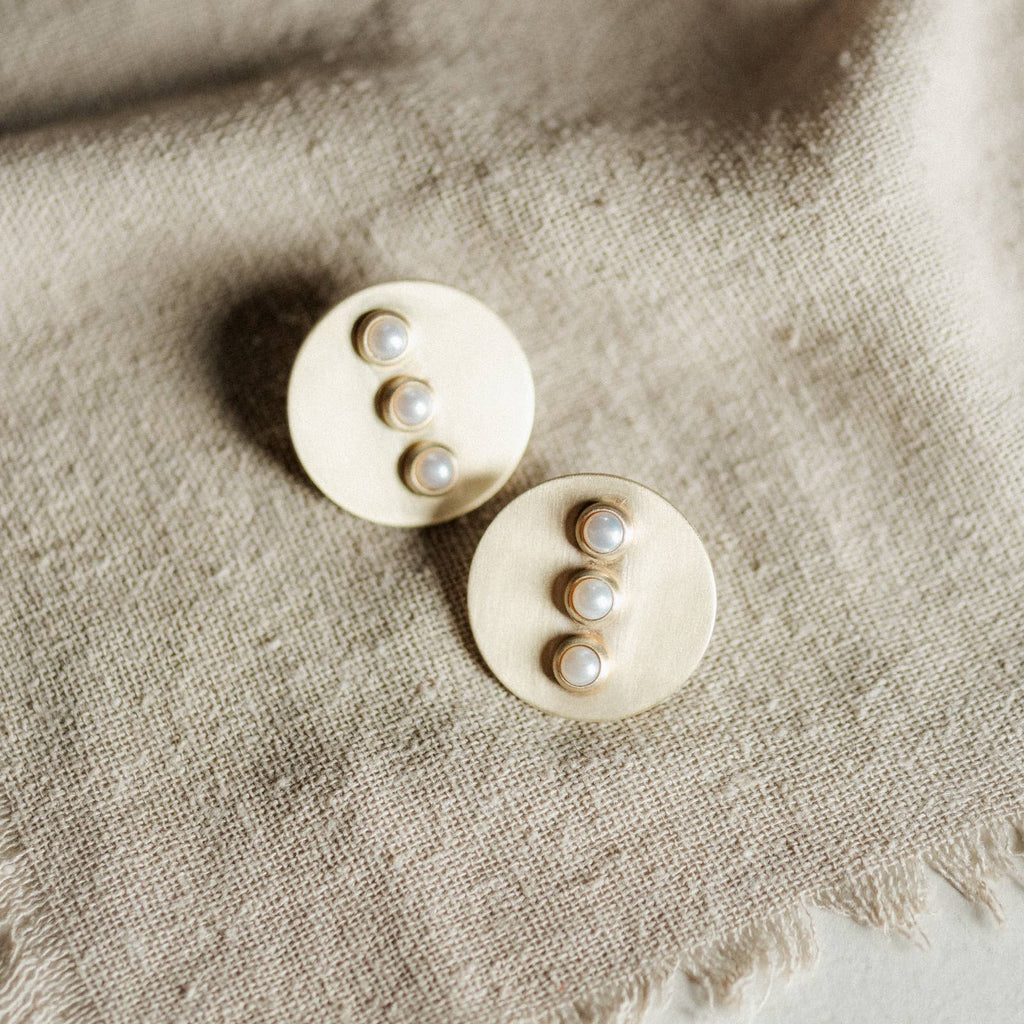 Earrings - Gallatin Pearl Studs