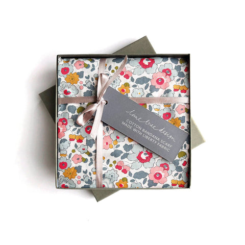 Bandana - Liberty Tana Lawn Square in Betsy