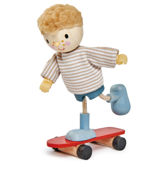 Edward and his Skateboard