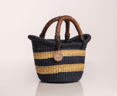 The Victoria Basket - Style No. 3 - Petite