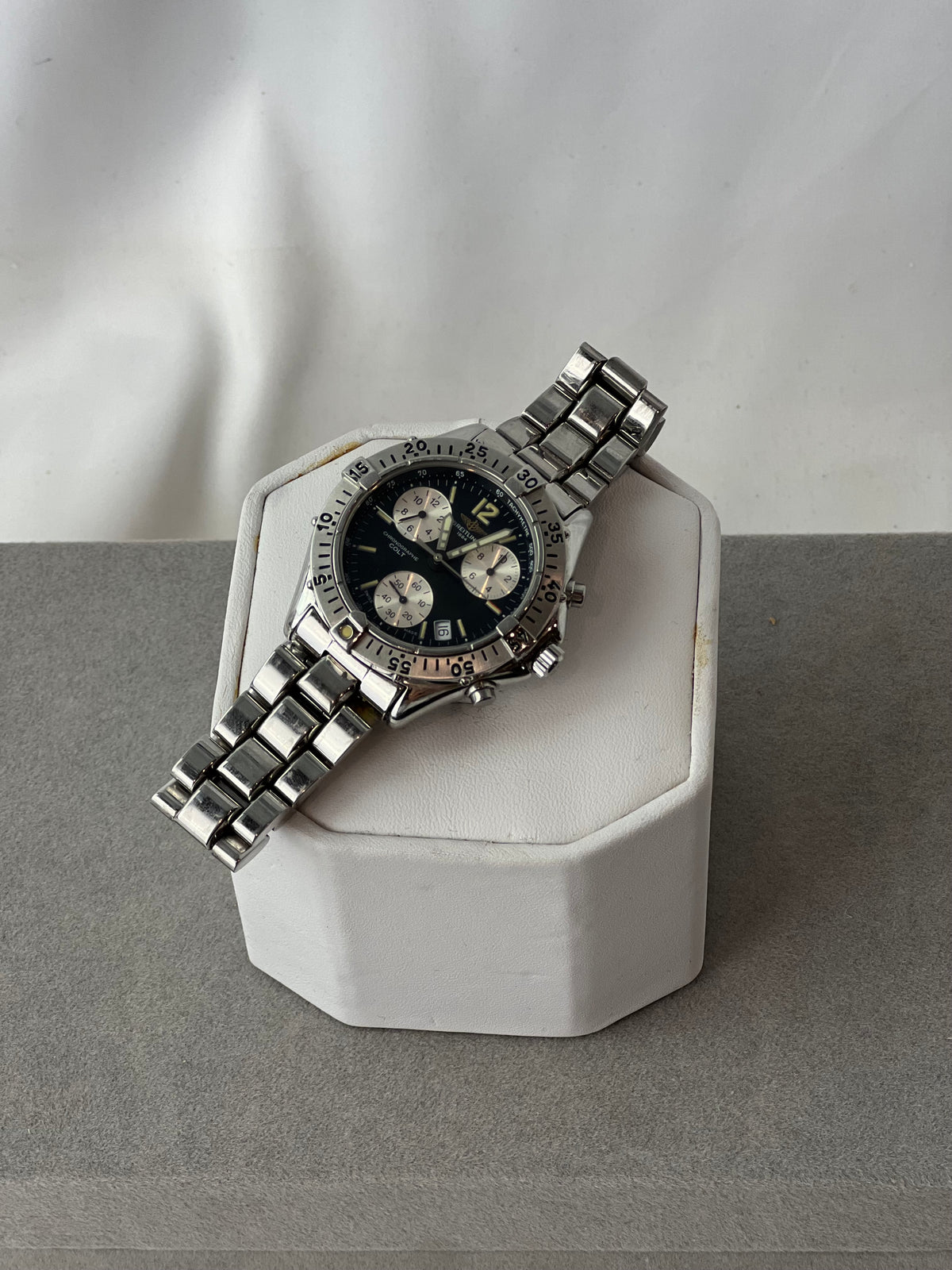 breitling quartz chronograph