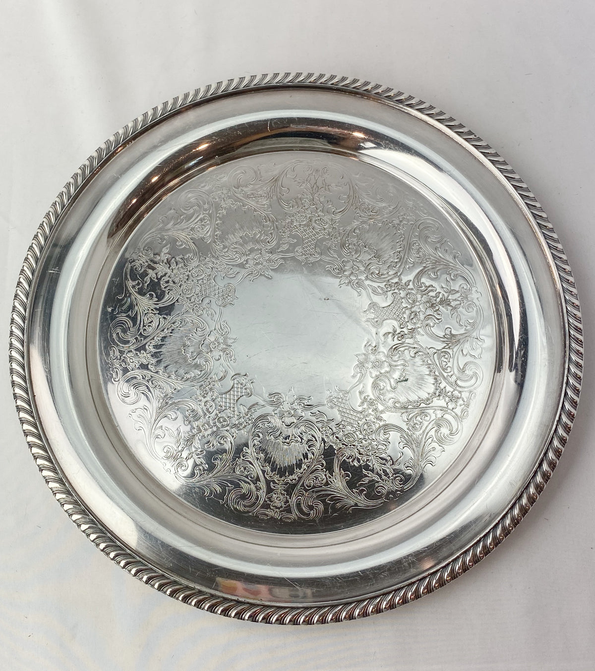 WM Rogers Silverplate offers Filigree Ornate (set of three) platters/trays